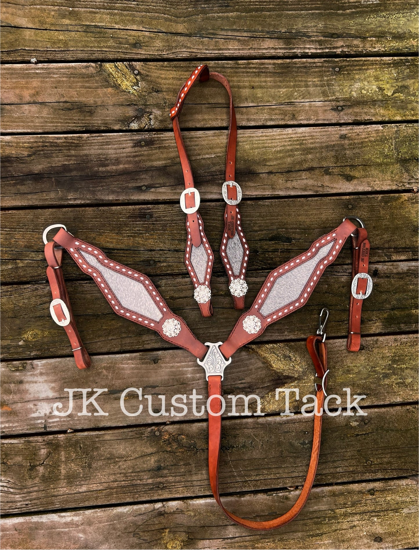 Handcrafted Leather Tack Set with Cowhide Inlay and White Buckstitch