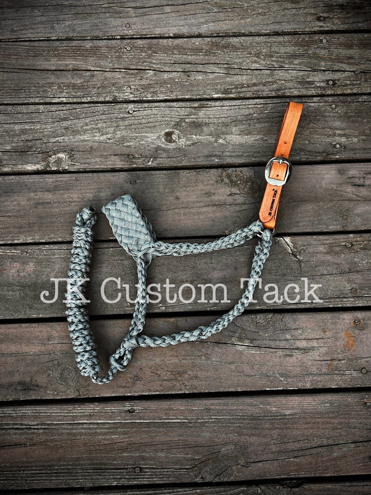 Horse Halter H2 w/ Reg Poll Strap